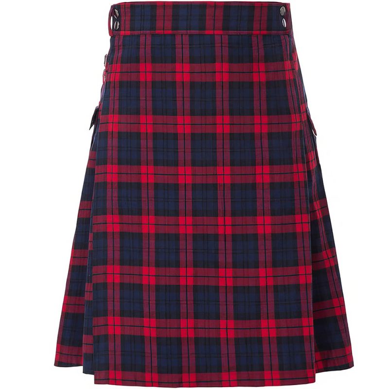 Kilt écossais homme traditionnel en tartan rouge et bleu marine avec motif à carreaux
