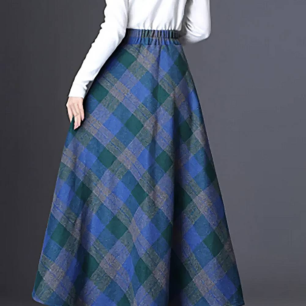 Jupe longue évasée écossaise bleu et vert en tissu tartan vue de dos avec taille élastique