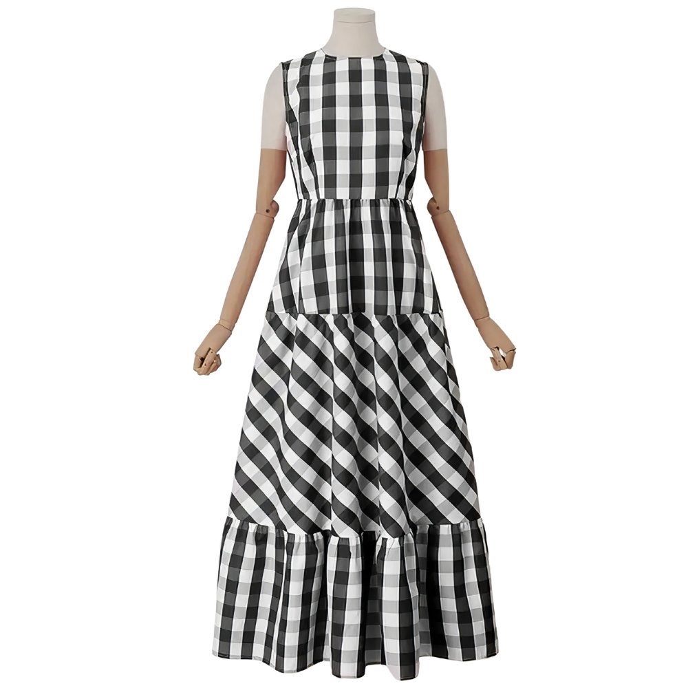 Robe longue vintage à carreaux noir et blanc avec jupe évasée et taille cintrée vue de face