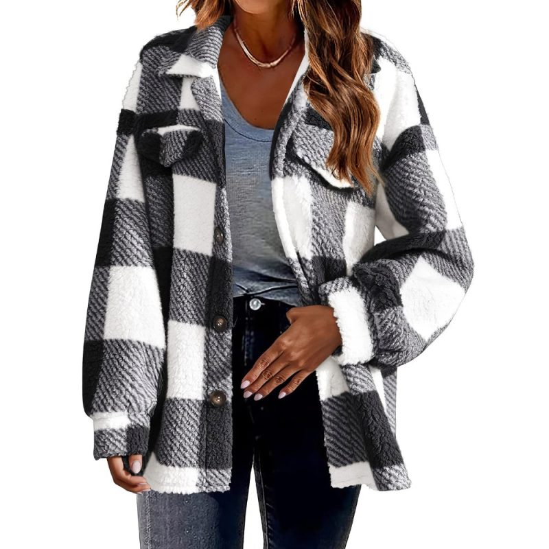 Veste écossaise col rabattu à boutons noir et blanc en tissu à carreaux larges, manches longues, coupe droite